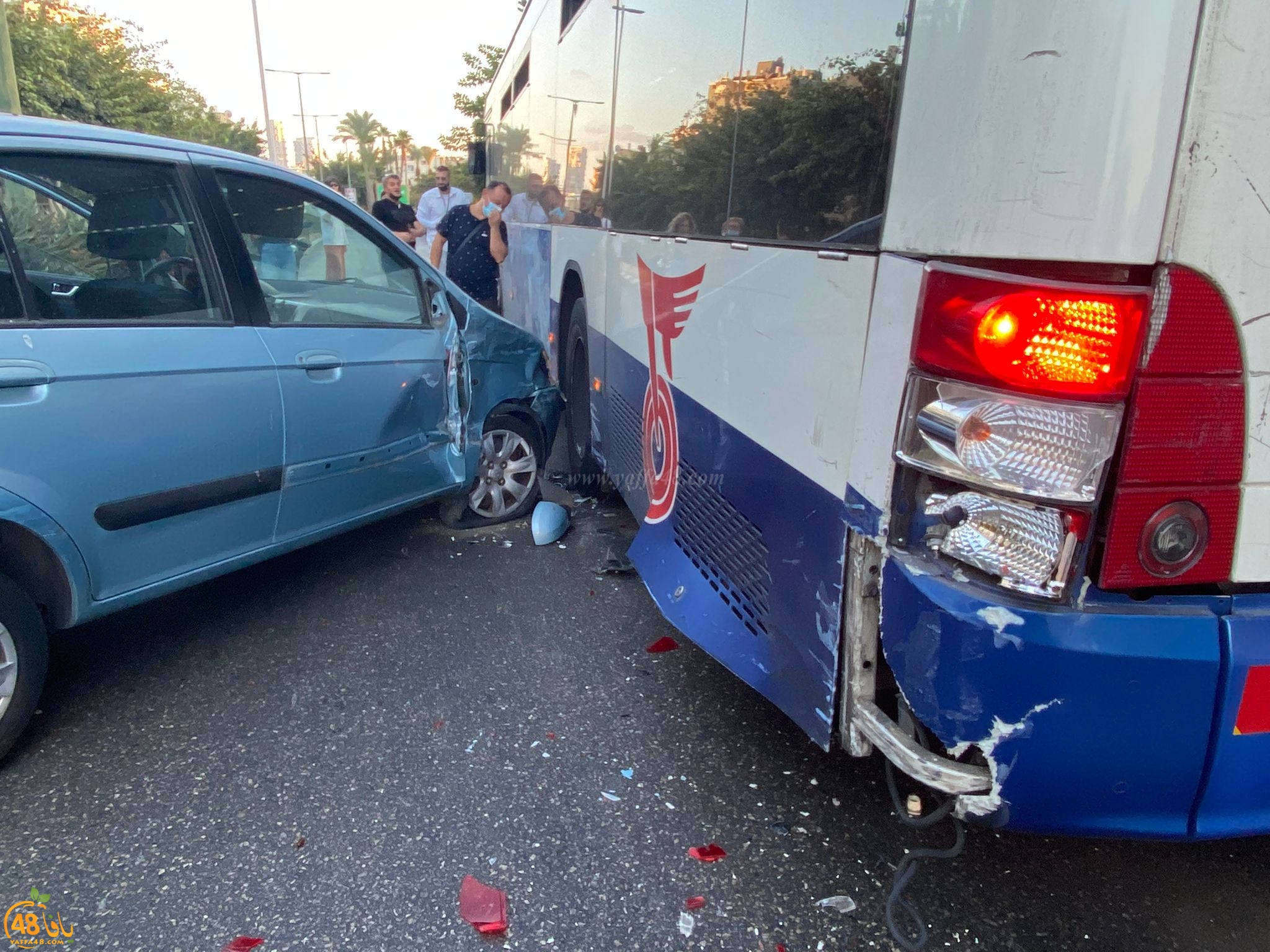  حادث طرق بين حافلة ومركبة جنوب يافا دون اصابات 